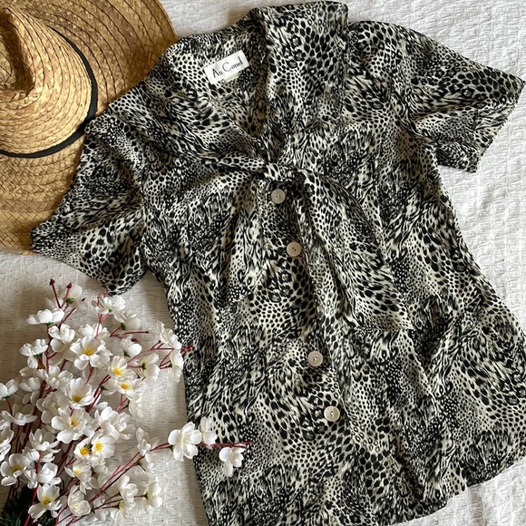 Animal print top with a front tie up